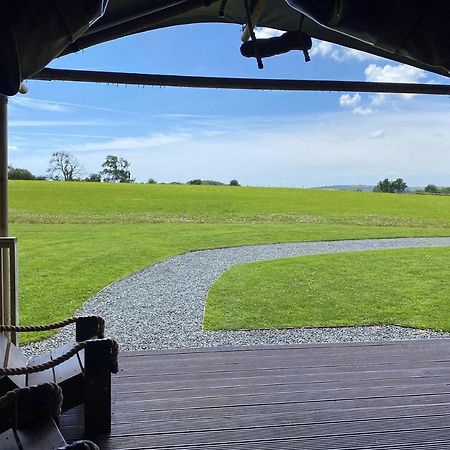 Florence Springs Glamping Gumfreston Dış mekan fotoğraf